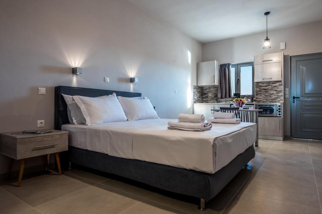Asteri Apartments Und Studios Makriyialos Bagian luar foto